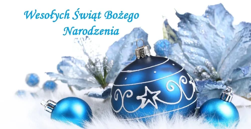 Obraz przedstawiający 3 niebieskie bombki choinkowe oraz ozdobne kwiaty niebieskie. Widnieje również napis "Wesołych Świąt Bożego Narodzenia".