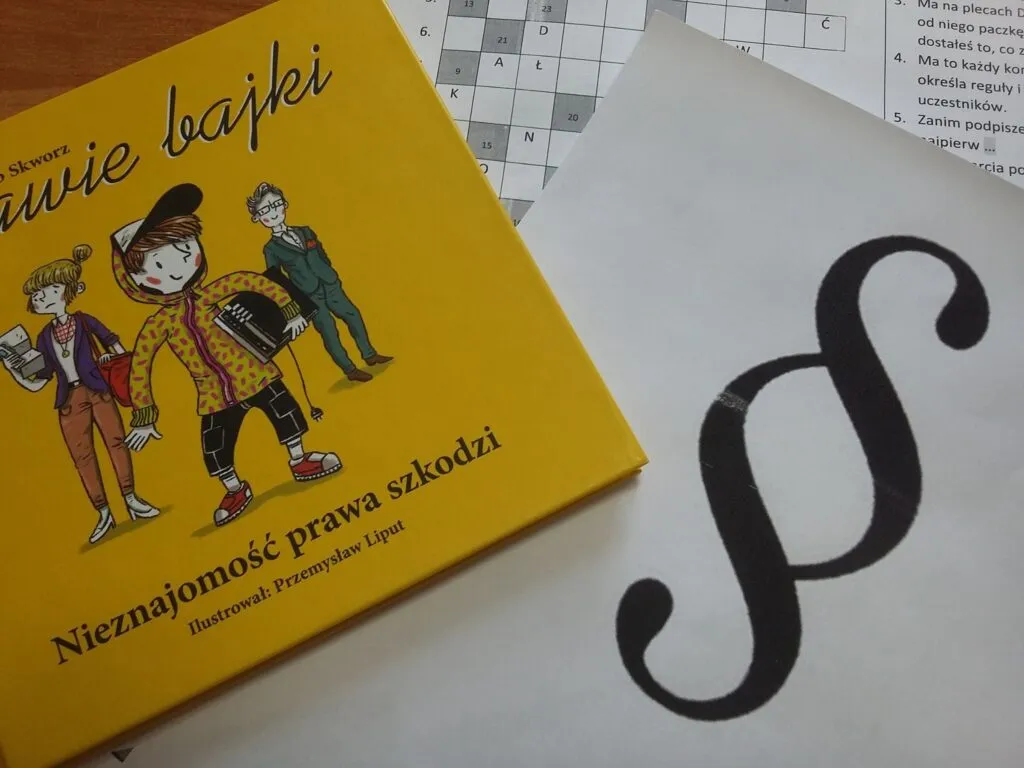 Zdjęcie dekoracyjne o tematyce prawnej na poziomie dzieci z placówki.