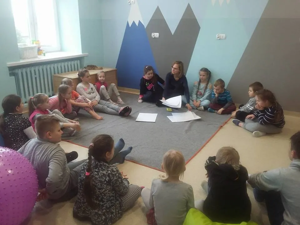 Obraz przedstawia zajęcia specjalistyczne w SPWD.